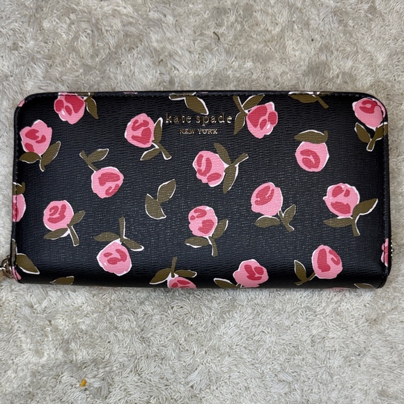 Kate Spade Spencer Ditsy Rose Zip Around Continental Wallet - Picture 1 of 12